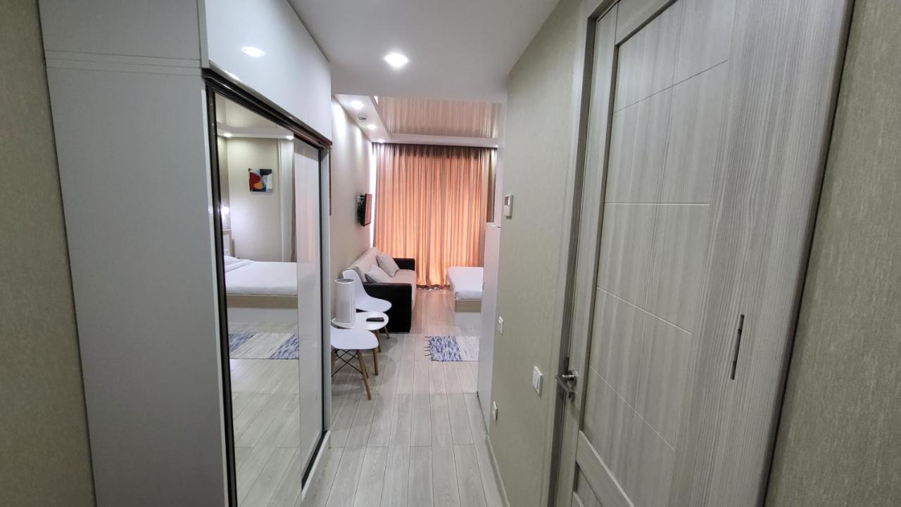 Seaside Apartments Batumi Exterior photo